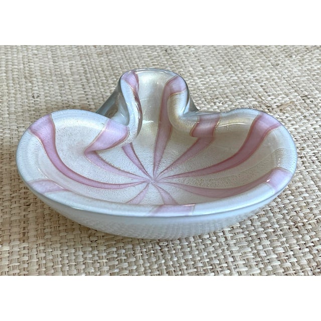 Glass 1960s Alfredo Barbini Murano Circus Tent Pink Catch All/Bowl/Ashtray For Sale - Image 7 of 13