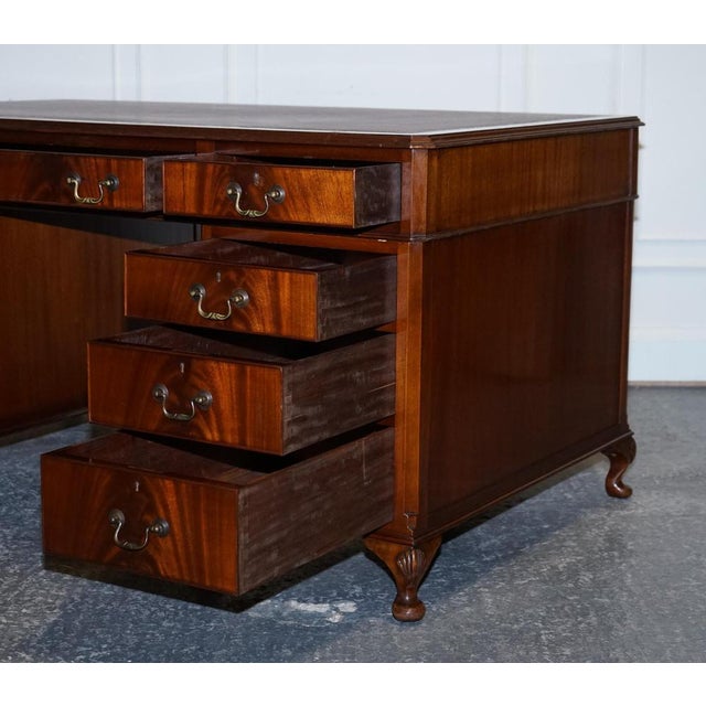 Burgundy Embossed Leather Top Twin Pedestal Desk from Globe Wernicke For Sale - Image 4 of 18