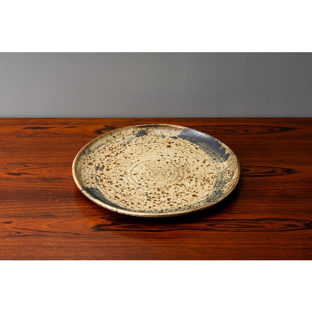 Mid-Century Modern 1960s Large Charger by Vivika & Otto Heino For Sale - Image 3 of 9