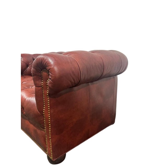 Ethan Allen Late 20th Century Fine Leather Chesterfield Sofa Loveseat For Sale - Image 4 of 8