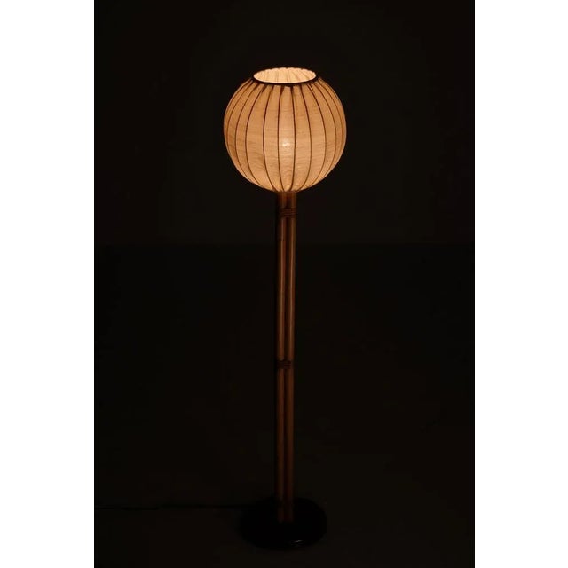 Rare model in brass and bamboo. Produced in Sweden by Bergboms, 1970s. Very good condition Height 139 cm Diameter 33 cm....