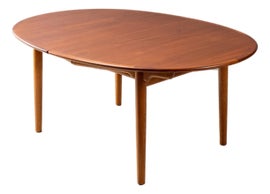 Example of Johannes Hansen Tables