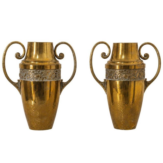 Gold Art Nouveau Brass Floral Vases, France, 1930, Set of 2 For Sale - Image 8 of 8