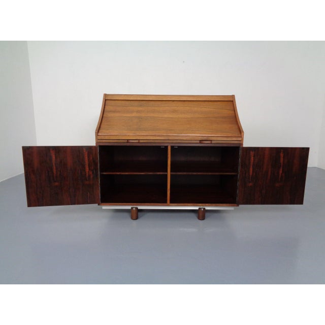 Mid-Century Modern Rosewood and Leather Tambour Writing Desk by Gianfranco Frattini for Bernini, Italy, 1964 For Sale - Image 3 of 18