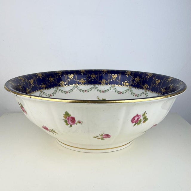 - Stunning rare antique late 19th century wash basin / bowl - Made by Mintons - Very good original condition (please see...