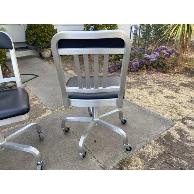Emeco 1022 Aluminum Leather Navy Semi Upholstered Swivel Chairs Set of 3 For Sale In Sacramento - Image 6 of 18