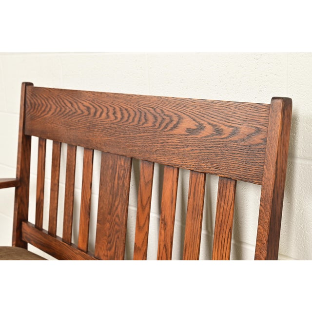 Stickley Brothers Style Antique Mission Oak Arts & Crafts Bench or Settle Sofa, Circa 1900 For Sale In South Bend - Image 6 of 13
