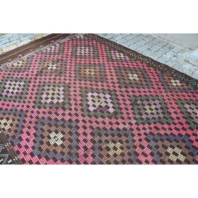 1960s Oversize Handmade Oushak Turkish Kilim Rug For Sale - Image 6 of 11