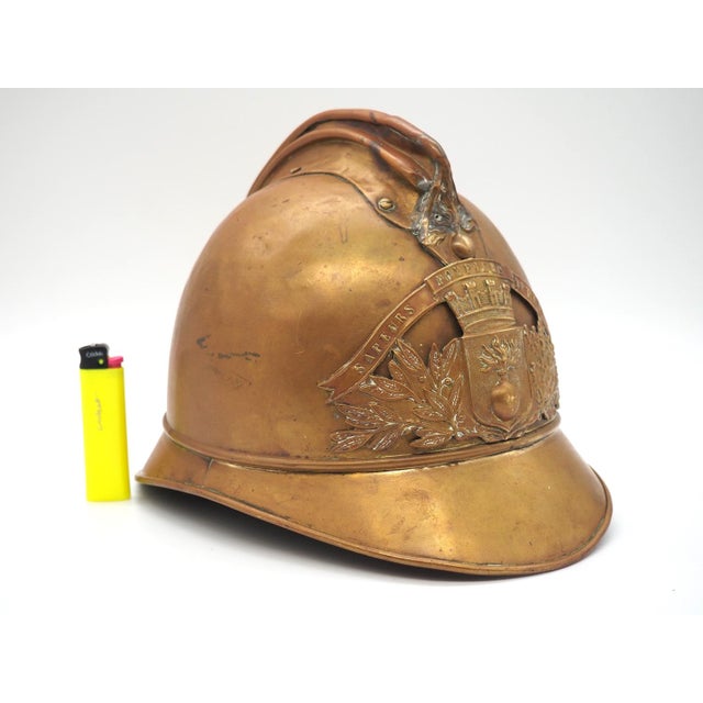A cool and beautiful French antique fire helmet in brass, of the early 20th century. A very original and cool fire helmet...