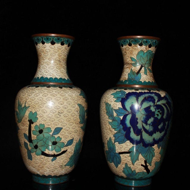 Pair of Chinese Cloisonné Enamel Vases With Floral & Bird Motif For Sale - Image 4 of 9