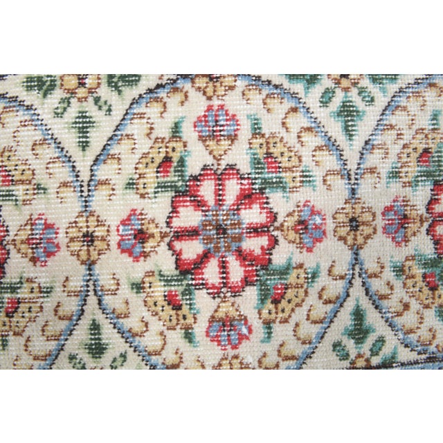 1970s Turkish Oushak Handmade Wool Cotton Beige Area Rug For Sale - Image 4 of 10