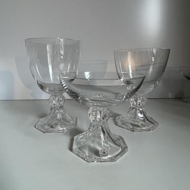 Crystal Yale Champagne, Red Wine and White Wine Glasses from Val Saint Lambert, 1970s, Set of 27 For Sale - Image 10 of 14