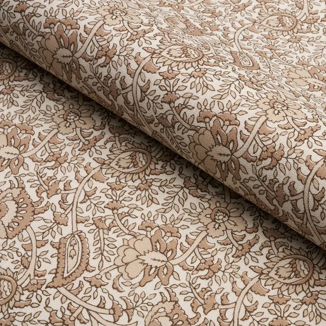 Not Yet Made - Made To Order Sample - Schumacher x Mark D. Sikes Daisy Indoor/Outdoor Fabric in Neutral For Sale - Image 5 of 6