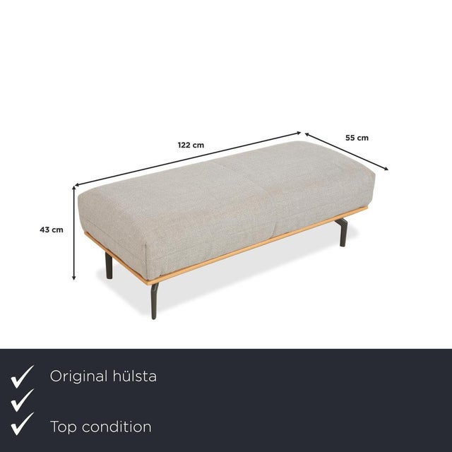 hülsta HS.420 Stool: Natural Elegance on a Grand Scale. This stool perfectly embodies the HS.420 philosophy: airy design...