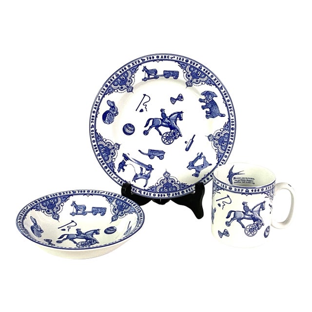 1990s Spode-“Edwardian Childhood”-Historical Pattern Porcelain Child Set – Featuring a Teacup,cereal Bowl and Dinner Plate For Sale