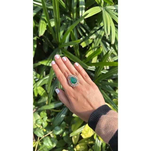 Set in 18k Gold, 10.40 Carats Zambian Emerald & Rose Cut Diamond Engagement Ring, Size 6 For Sale - Image 9 of 10