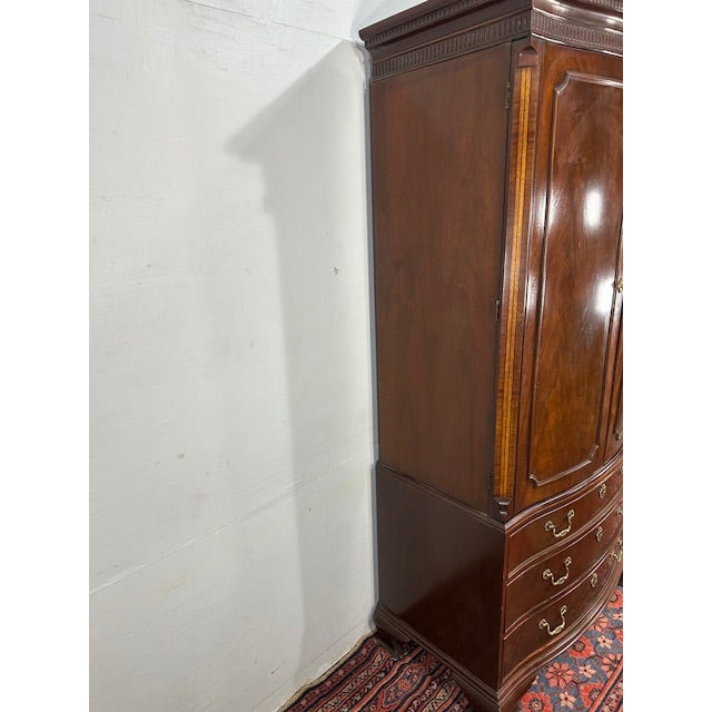 Baker Furniture Company Vintage Baker Mahogany Chippendale-Style Armoire Cabinet With Drawers For Sale - Image 4 of 11