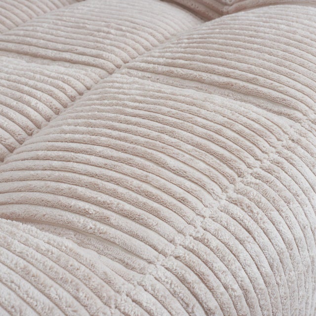 Vintage Kashima 3-Seater Sofa in Vanilla Corduroy - Restored Ligne Roset Original For Sale - Image 9 of 12