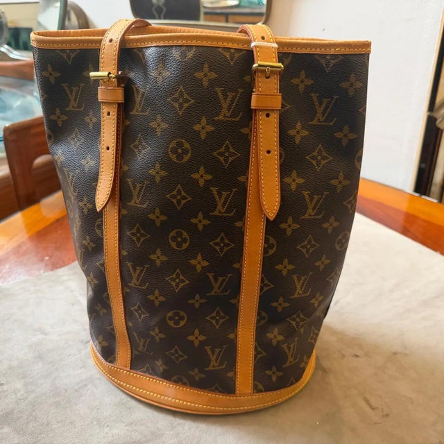 Textile A 2000 Louis Vuitton Monogram Coated Canvas and Leather Bucket Gm Tote Bag 10 For Sale - Image 7 of 18