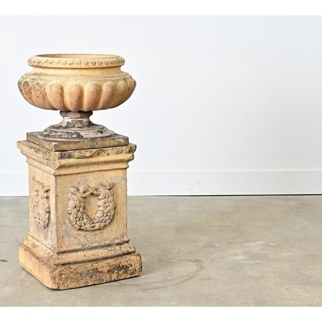 English 19th Century Doulton Campania Urn on Pedestal For Sale - Image 11 of 12