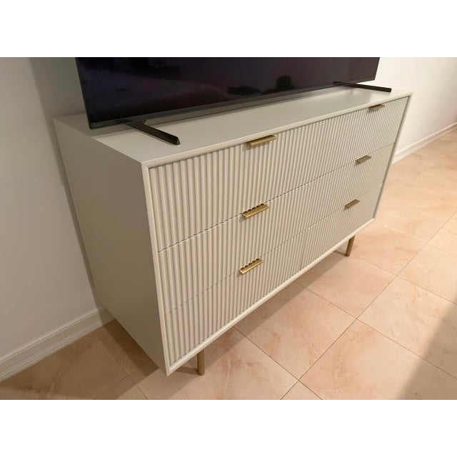Contemporary West Elm Quinn 6-Drawer Dresser in Haze - Like New For Sale - Image 3 of 6