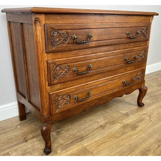 Vintage French Louis Style Oak Chest of 3 Drawers For Sale - Image 3 of 13