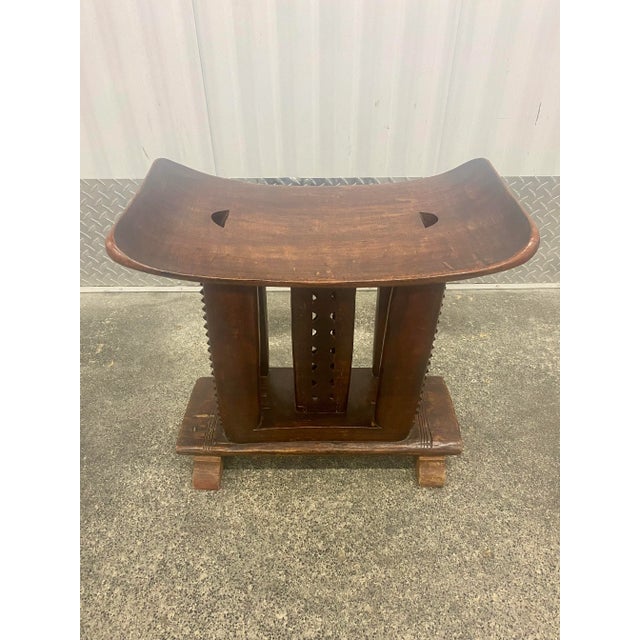 19 Century Tribal Ashanti Stool For Sale - Image 4 of 13