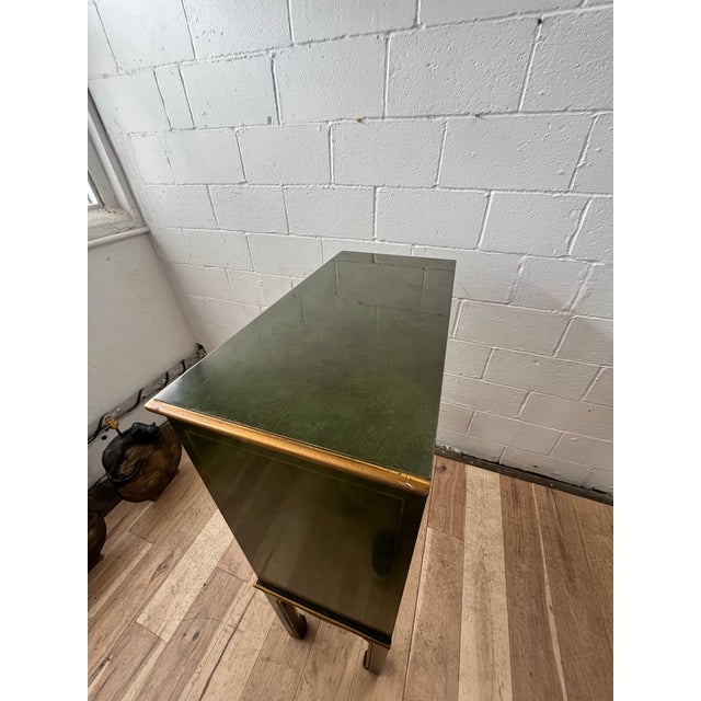 Mid-Century Chinese Ming Style Lingerie / Storage / Jewelry Cabinet For Sale In New York - Image 6 of 12