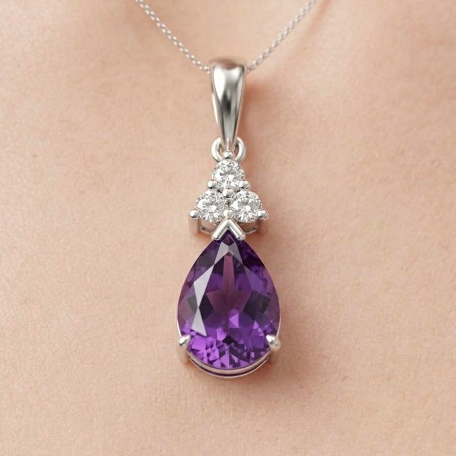 Contemporary Beautiful Amethyst Teardrop Pendant With Cubic Zirconia in 925 Sterling Silver For Sale - Image 3 of 7