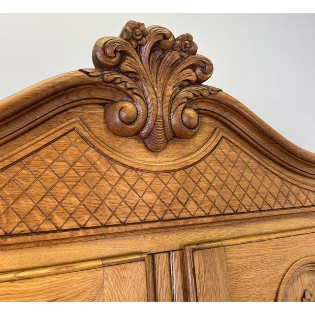 Vintage French Louis XVI Style Wardrobe in Oak For Sale - Image 5 of 18
