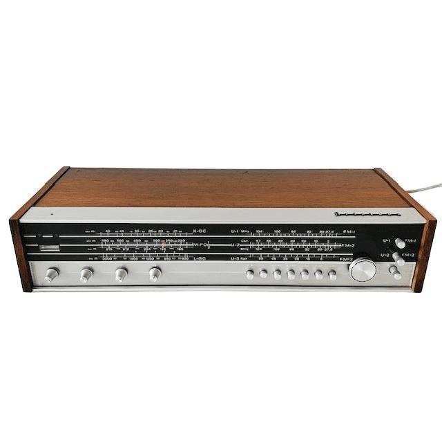 This vintage stereo receiver is an aristona model (sa5910) with a teak wood frame from the 1970s. a beautifully restored...