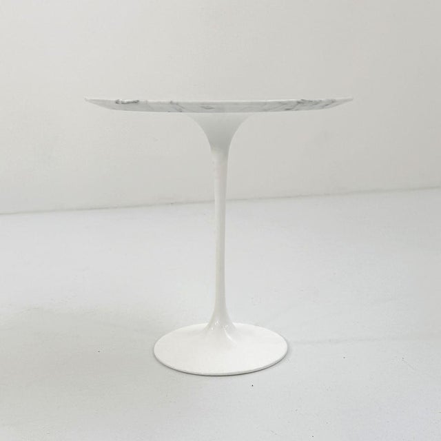 Mid-Century Modern Tulip Side Table in Marble by Eero Saarinen for Knoll, 1970s For Sale - Image 3 of 9