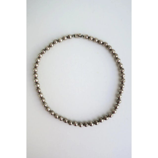 Traditional Mid 20th Century Sterling Silver Ball Bead Necklace For Sale - Image 3 of 11