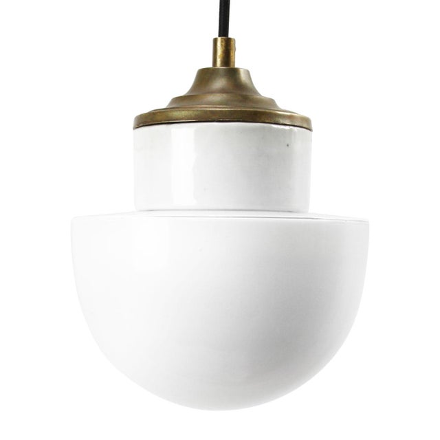 White Mid-Century Modern Porcelain and Opaline Glass Pendant Lamp For Sale - Image 8 of 8