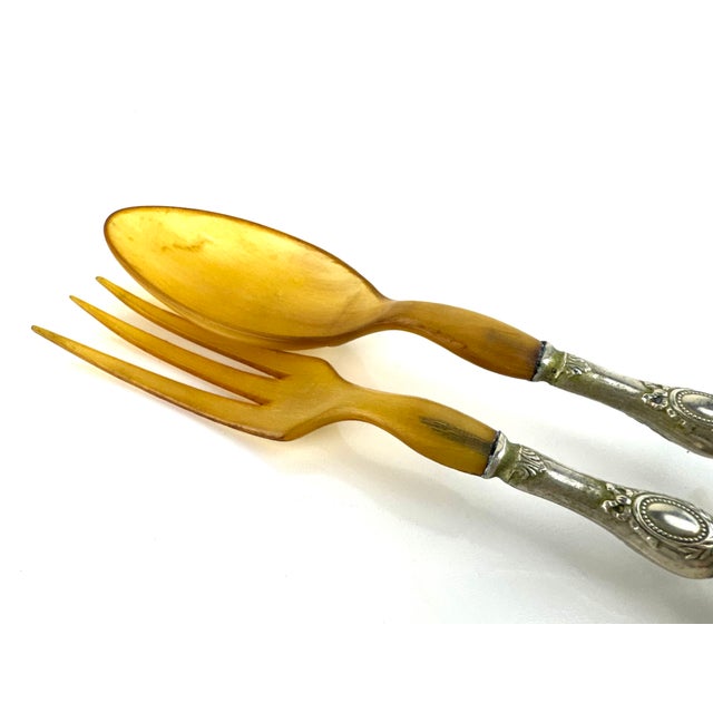 Metal Vintage Tortoiseshell Horn and Silver Plate Salad Serving Set For Sale - Image 7 of 9