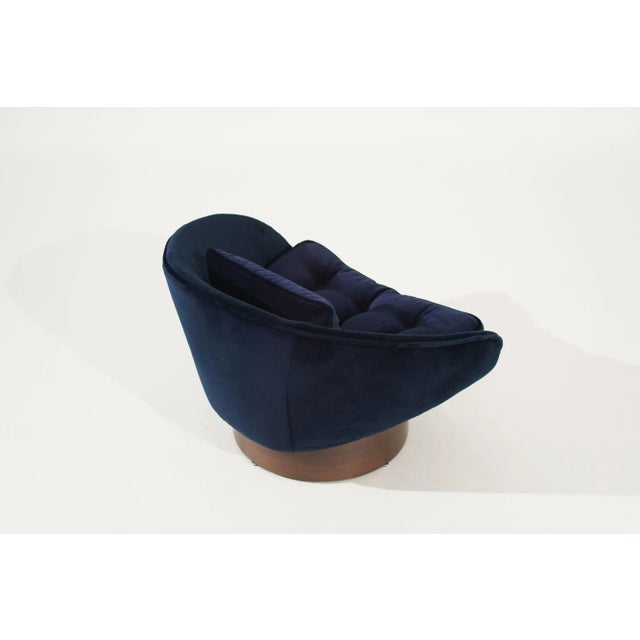 Mid 20th Century Low Profile Lounge Chair in Navy Alpaca Velvet by Adrian Pearsall, Circa 1950s For Sale - Image 5 of 5
