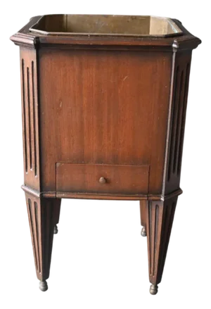 English Mahogany Wine Cooler with Brass Liner, Early 19th Century