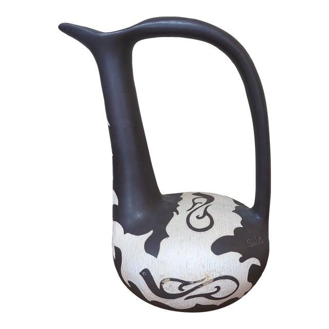 VTG Studio Art Pottery Pitcher Ewer Gray/Black Cream Sgraffito Signed Sujate 11" For Sale