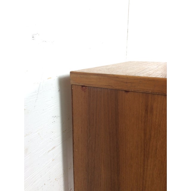 Danish Modern Teak Media Storage Entertainment Stand With Step Design For Sale - Image 10 of 18