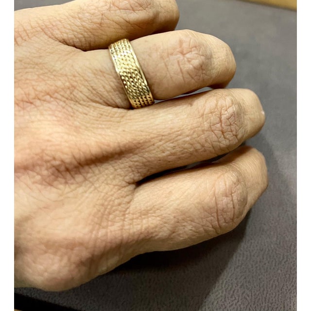 14 Karat Yellow Gold Classic Wide Wedding Band Ring, Unisex For Sale - Image 13 of 18