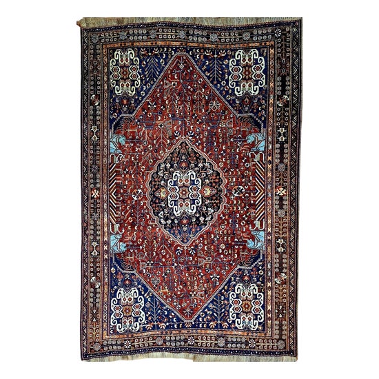 Middle Eastern Rug in Wool For Sale