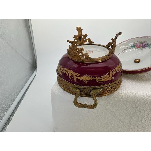19th-Century French Sèvres Porcelain & Gilt Bronze Ormolu Covered Compote For Sale - Image 4 of 9