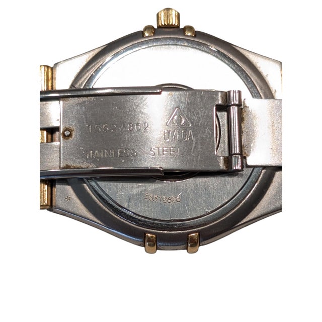 1990s 1990's Omega Constellation Manhattan 18k and Stainless Steel Mens Watch For Sale - Image 5 of 6