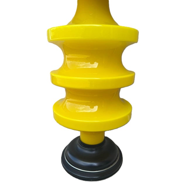 Large Yellow Murano Glass Table Lamp with Pleated Lampshade, 1970s For Sale - Image 9 of 18