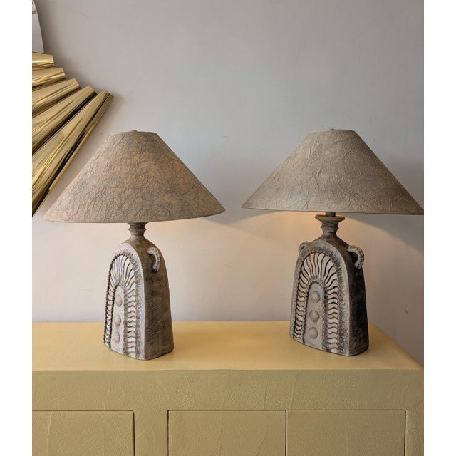 Beige Mid-Century Brutalist Pottery Lamps from Vanguard, USA, 1970s, Set of 2 For Sale - Image 8 of 13