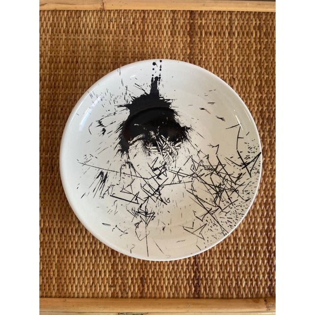 The plate is preserved in exceptional condition. This piece has an attribution mark, I am sure that it is completely...