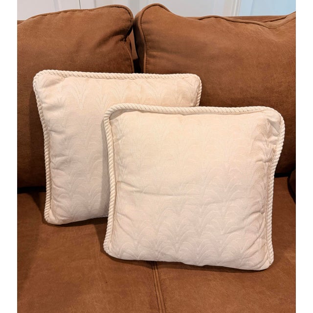American Pair of Tailored Off-White Jacquard Pillows With Rope Trim, 17” & 16” For Sale - Image 3 of 4