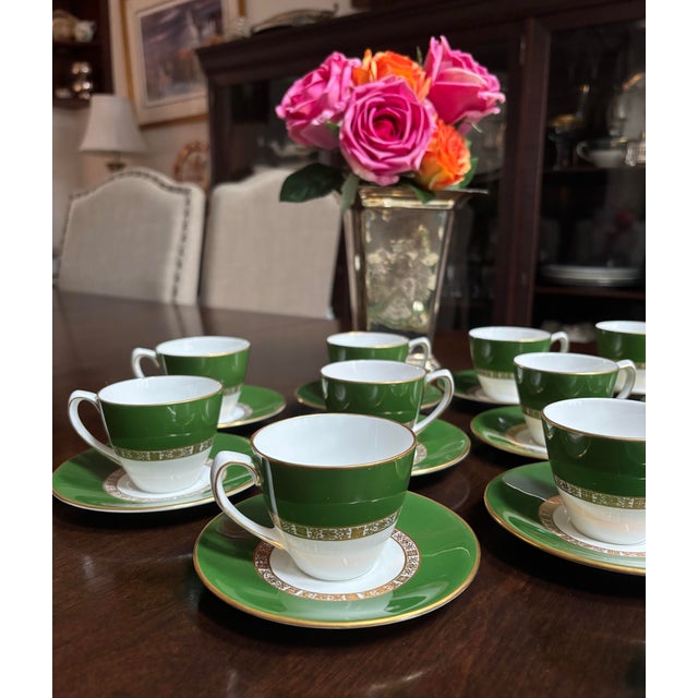 Ceramic 1970s Royal Crown Gorgeous Antigua Pattern Derby Green Cup and Saucer Set - 24pcs For Sale - Image 7 of 12