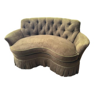 Hickory Chair Curved Setee’ For Sale