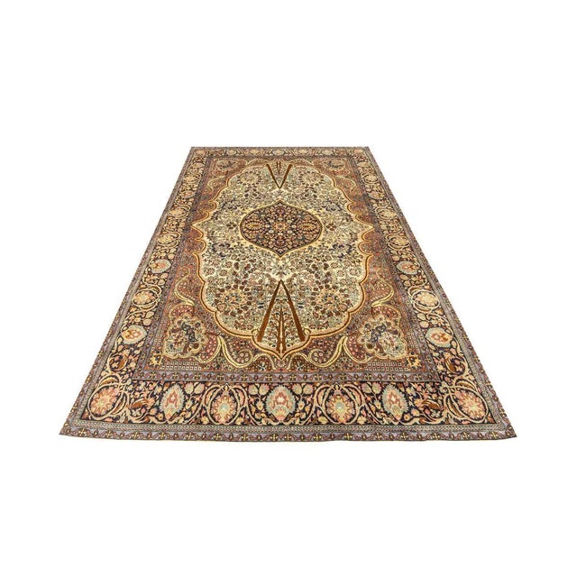 Ghom Rug, 1960s For Sale - Image 4 of 13